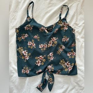 Silk crop tank with tie in front